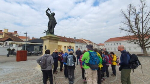 Spomenik fra Luki Ibrišimoviću