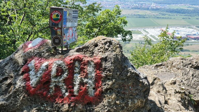 Vrh Kameni svati 489 m