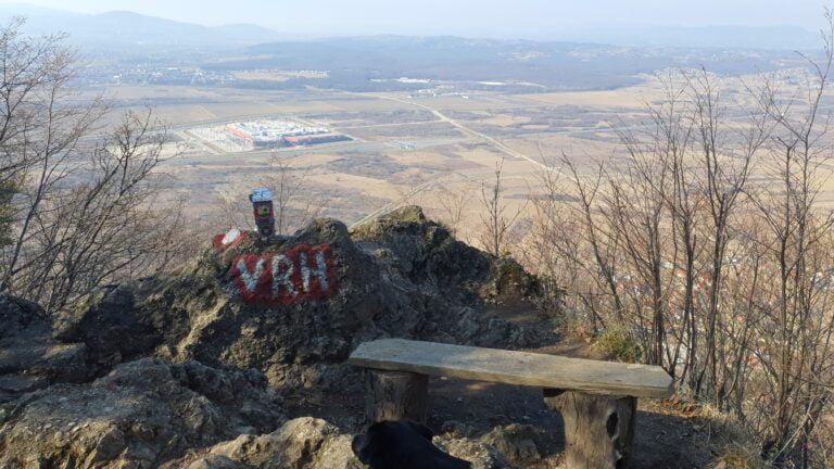 Vrh Kameni svati 489 m