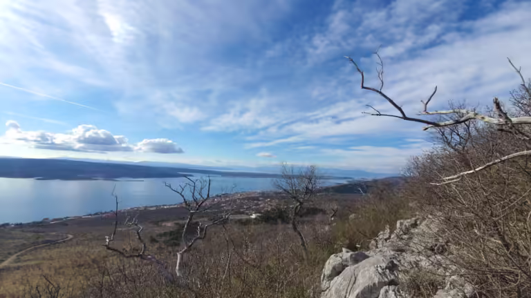 Pogled s vrha Drenin