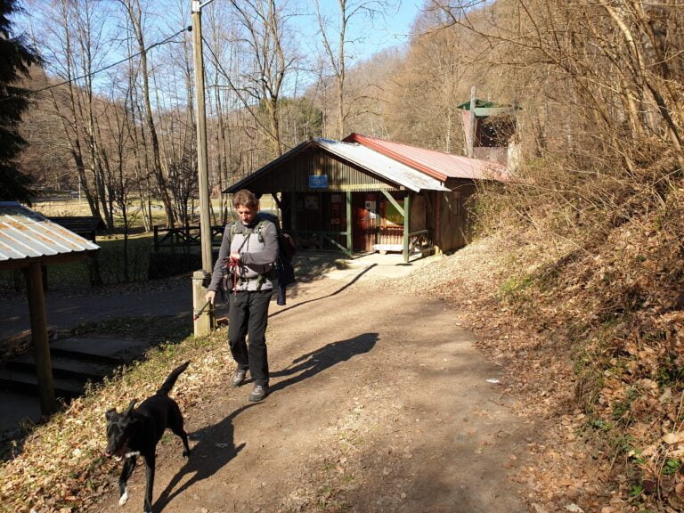 Planinarska kuća Strmac