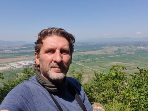 Vrh Kameni svati 489 m