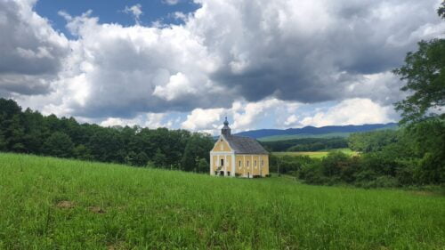 Crkva sv. Leonarda (Linarta)