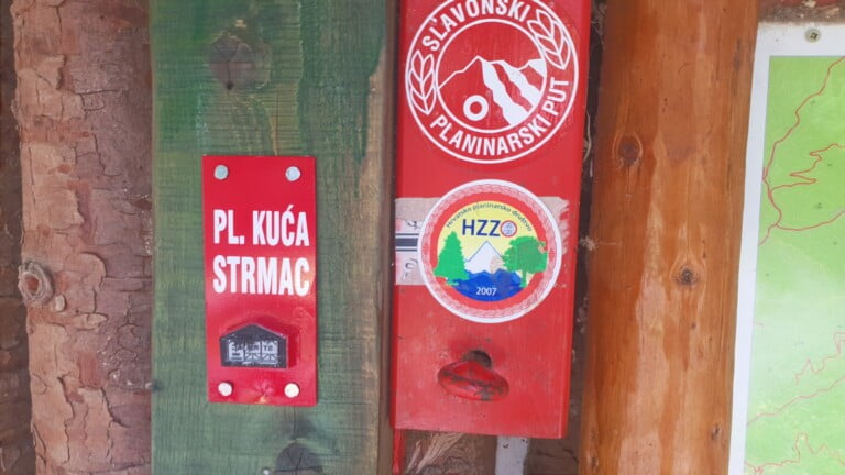 Planinarska kuća Strmac