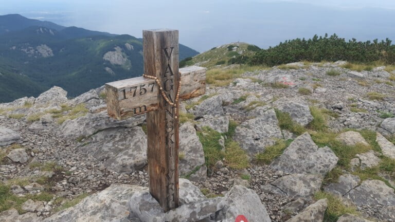 Vaganski vrh 1757 m