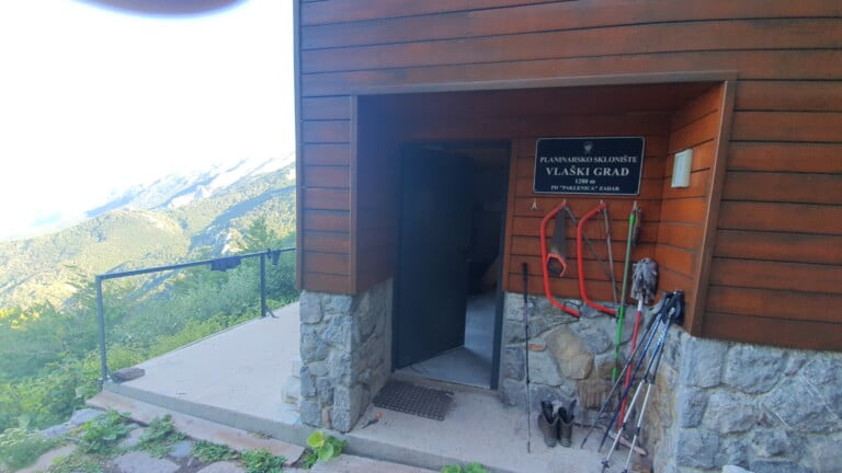 Planinarsko sklonište Vlaški grad
