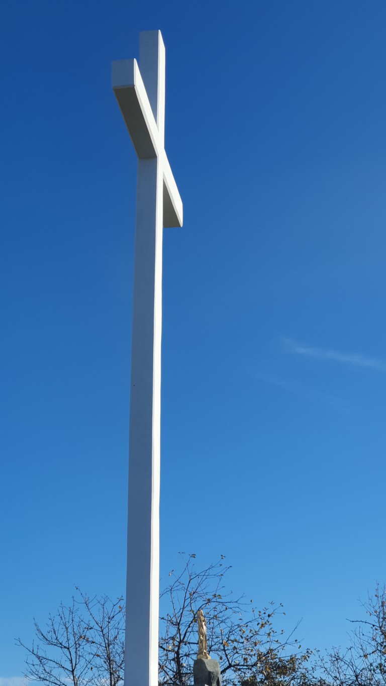 Spomen hrvatskim žrtvama